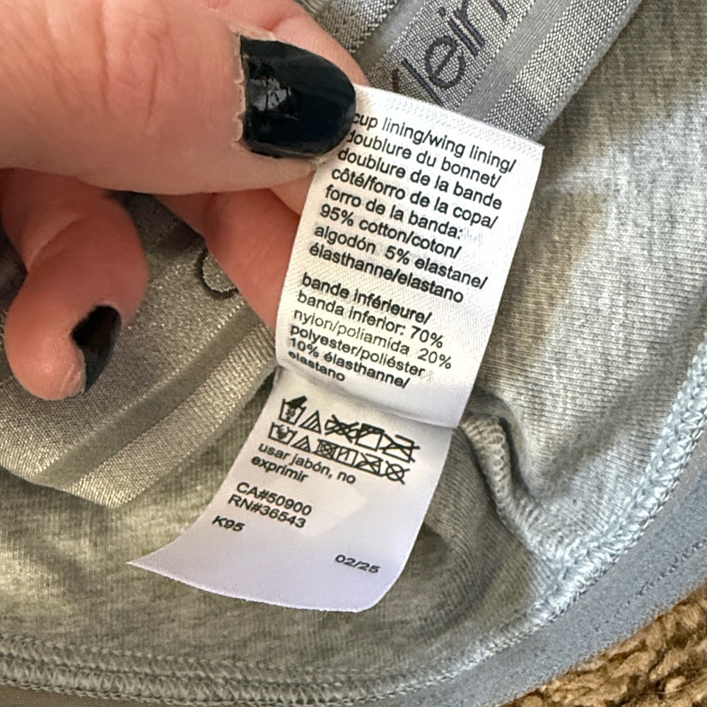 ▪️ Calvin Klein • Padded & Ribbed Bralette - Soft Gray • Juniors Medium - Picture 7 of 10